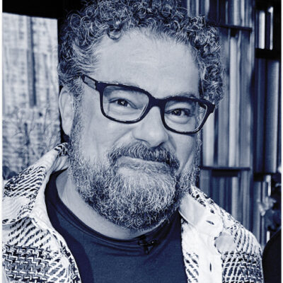 Bobby Moynihan headshot